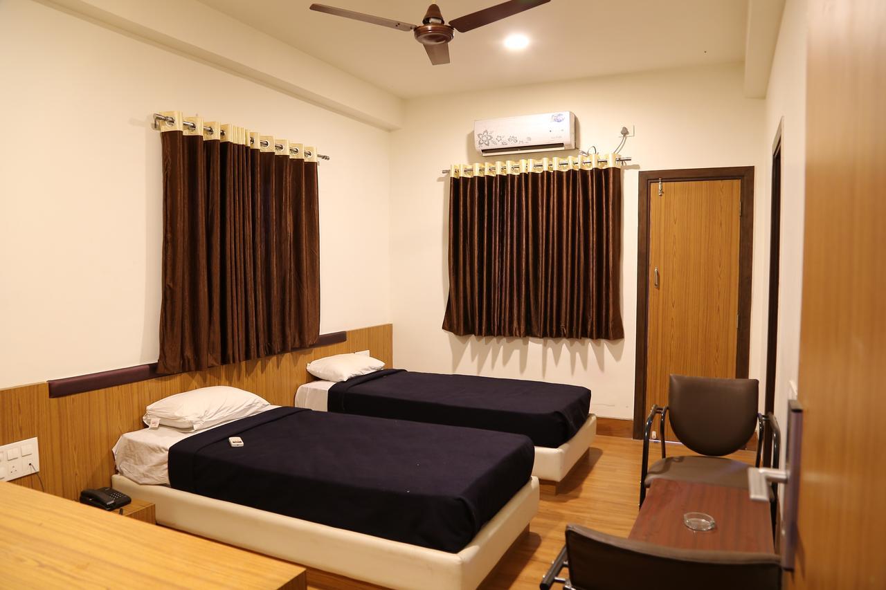 ホテルKailash Residency アウランガーバード エクステリア 写真